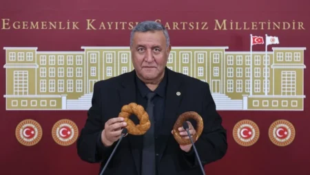 CHP Milletvekili Ömer Fethi Gürer: “Çiftçi bir trilyon borçta, binlerce icra kapıda”
